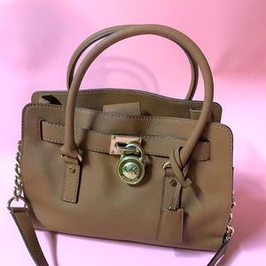 Micheal Kors Over The Shoulder Bag